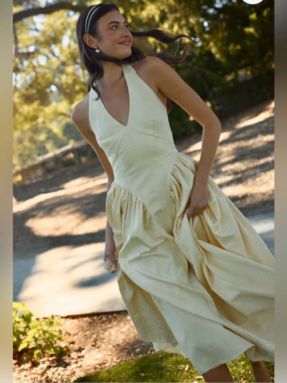 NWT Hutch Alara Halterneck Jacquard Dress in buttercream size 2